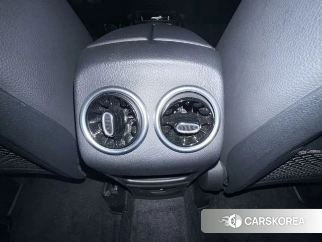 Mercedes-Benz GLA 2022 Красный из Китая, фото 3
