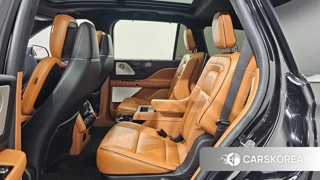 Lincoln Aviator 2nd generation 2021 Черный из Кореи, фото 3