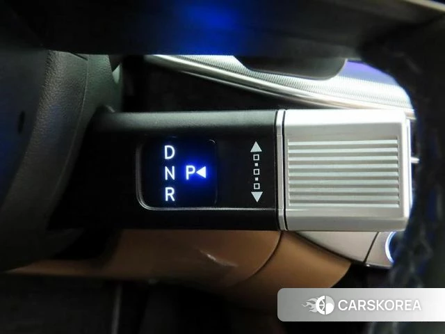 Hyundai Grandeur Hybrid (GN7) 2023 Белый из Кореи, фото 3