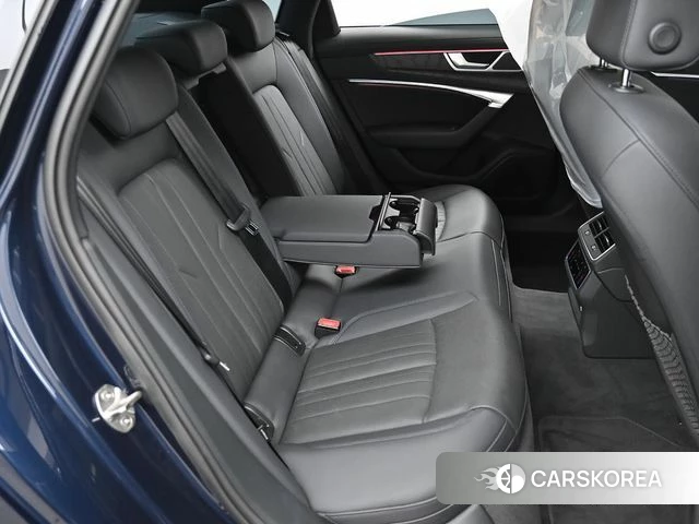 Audi A6 (C8) 2023 Синий из Кореи, фото 3