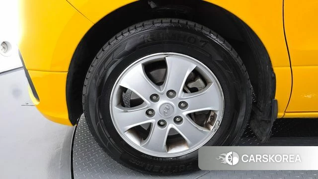 Hyundai The New Grand Starex 2018 Желтый из Кореи, фото 3