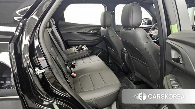 Chevrolet (GM Daewoo) The New Trail Blazer 2025 Черный из Кореи, фото 3