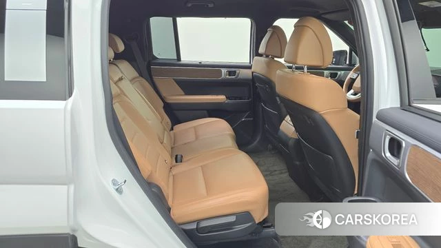 Hyundai Santa Fe (MX5) 2024 Белый из Кореи, фото 3