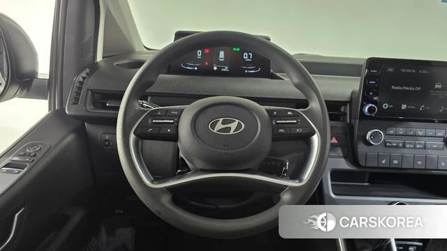 Hyundai Staria 2024 Белый из Кореи, фото 3