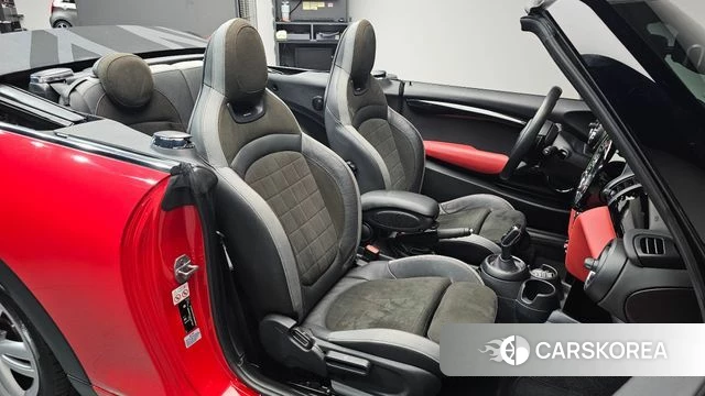 Mini Cooper S Convertible 2020 Красный из Кореи, фото 3