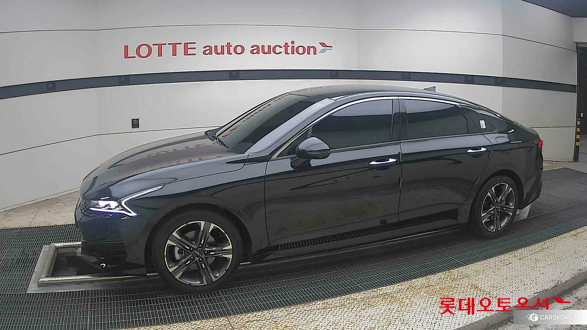 Kia K5 2023 Черный из Кореи, фото 3