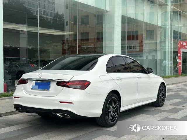 Mercedes-Benz E-class (imported) id 4220604 из Китая 3