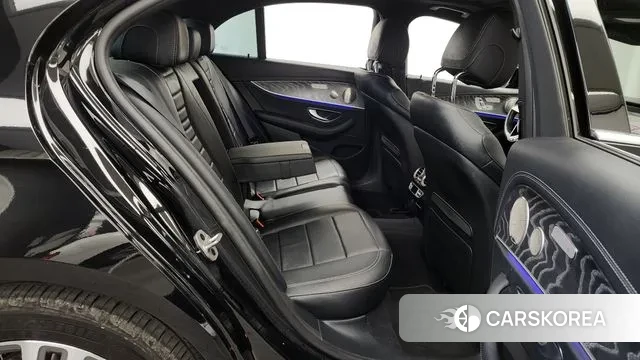 Mercedes-Benz E-Class W213 2022 Черный из Кореи, фото 3