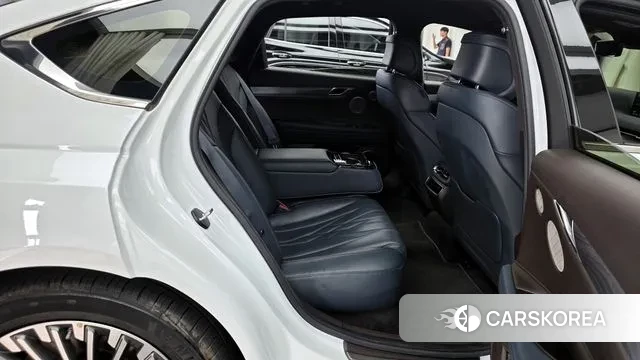 Genesis Electrified G80 (RG3) 2022 Белый из Кореи, фото 3