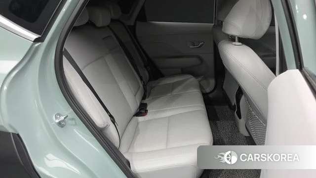 Hyundai Kona (SX2) 2023 Цвет галактики из Кореи, фото 3