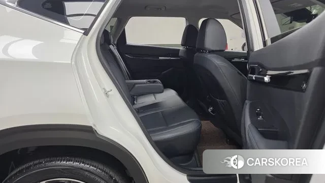 Kia Seltos 2022 Белый из Кореи, фото 3