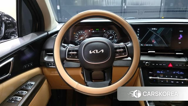 Kia Carnival 4th generation 2023 Черный из Кореи, фото 3