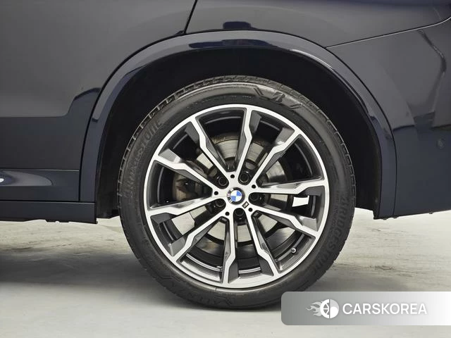 BMW X3 2023 Черный из Китая, фото 3