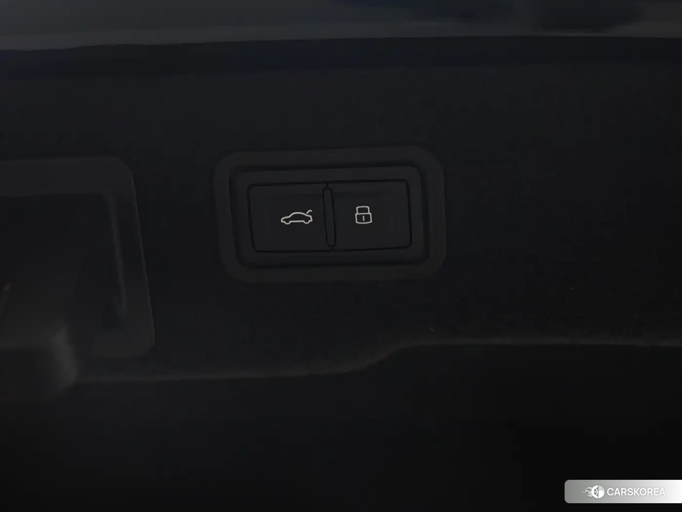 Audi A8 2023 Черный из Китая, фото 3