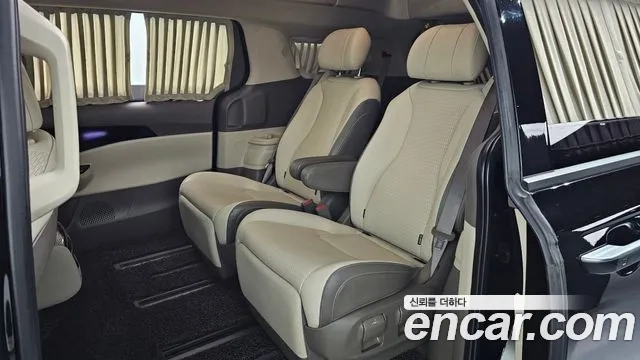 Kia Carnival 4th generation 2023 Черный из Кореи, фото 3