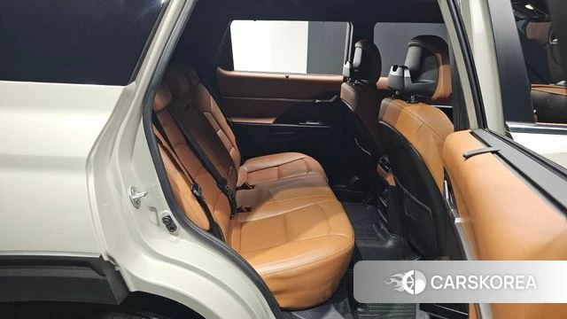 Ssangyong The New Torres 2024 Серебристо-серый из Кореи, фото 3