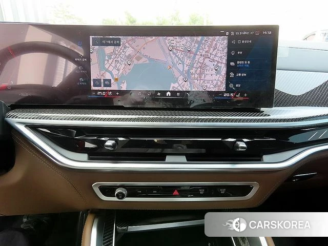 BMW X5M (G05) 2024 Белый из Кореи, фото 3