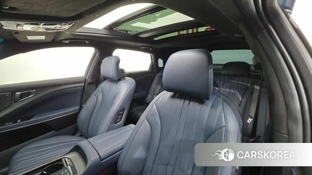 Kia The New K8 Hybrid 2025 Серый из Кореи, фото 3