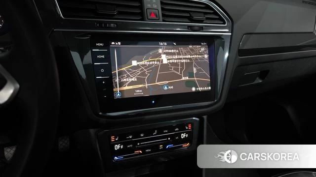 Volkswagen Tiguan second Generation 2022 Белый из Кореи, фото 3
