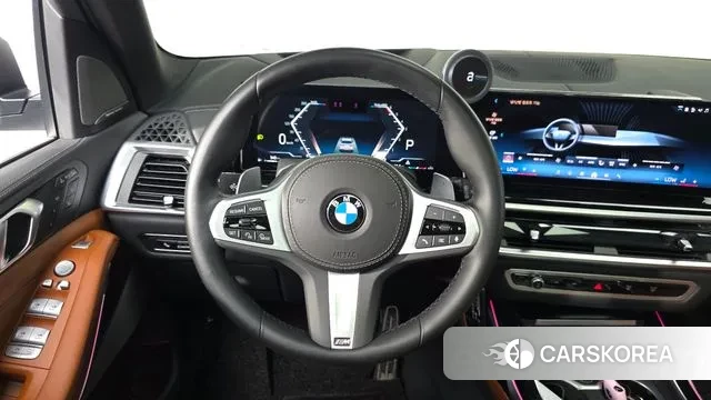 BMW X7 (G07) 2024 Белый из Кореи, фото 3