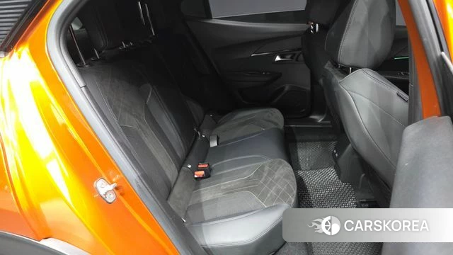 Peugeot 2008 Second generation 2021 Оранжевый из Кореи, фото 3
