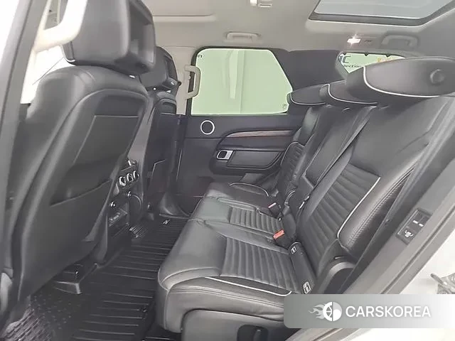 Land Rover Discovery 5 2018 Белый из Кореи, фото 3