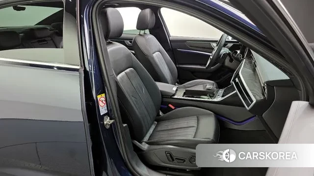 Audi A6 (C8) 2022 Синий из Кореи, фото 3