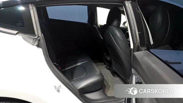 Tesla Model 3 2021 Белый из Кореи, фото 3