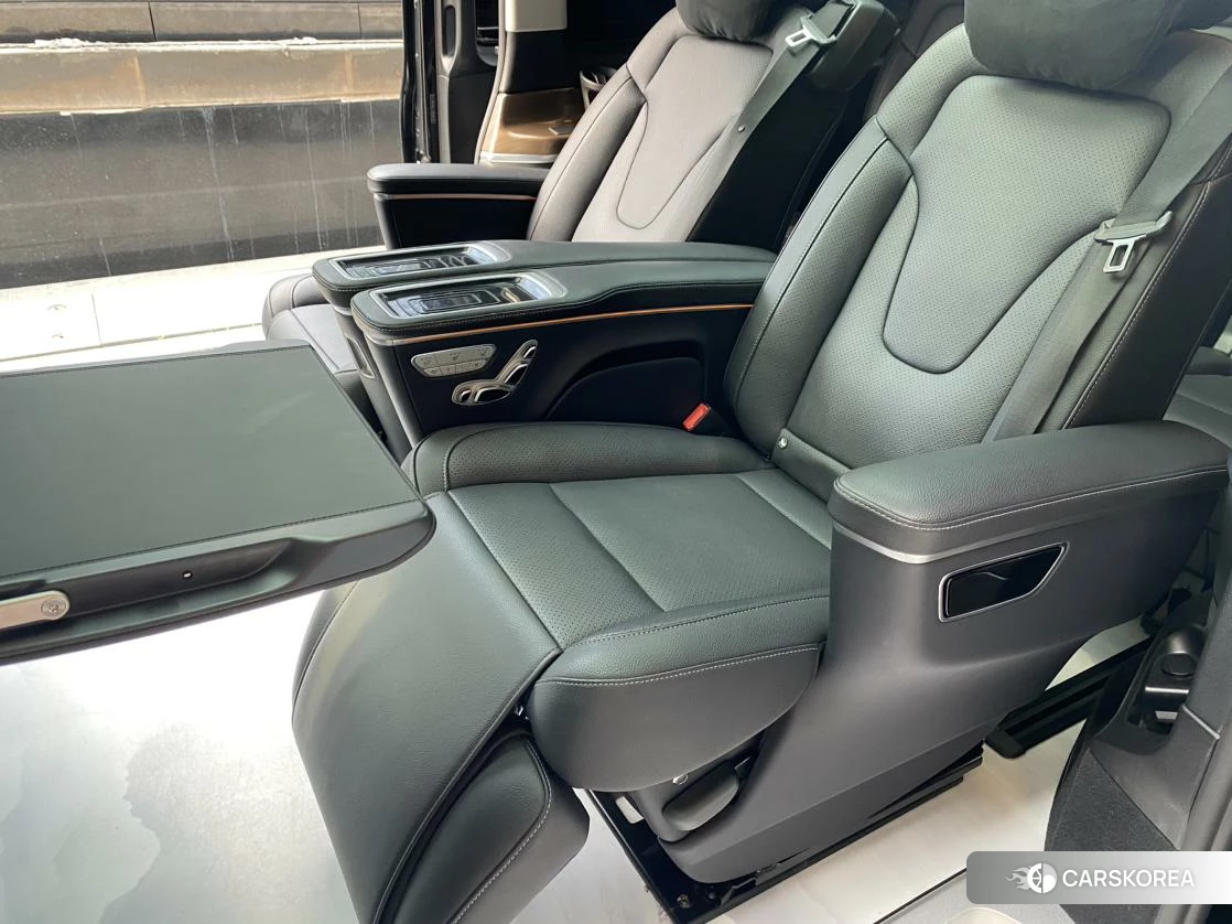 Mercedes-Benz V-Class 2022 Черный из Китая, фото 3