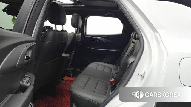 Chevrolet (GM Daewoo) Trailblazer 2023 Белый из Кореи, фото 3