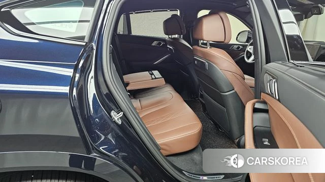 BMW X6 (G06) 2025 Черный из Кореи, фото 3