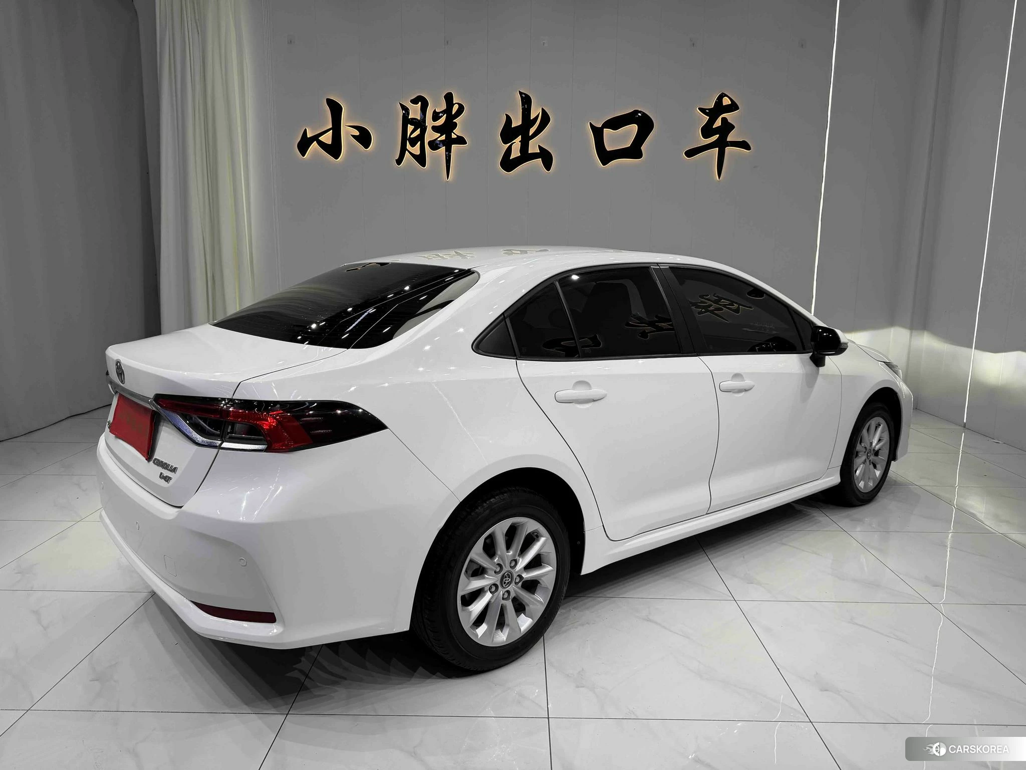 Toyota Corolla 2021 Белый из Китая, фото 3