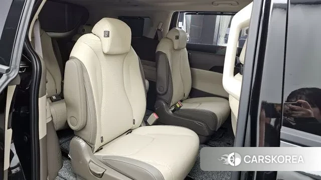 Kia The New Carnival 4th Generation 2025 Черный из Кореи, фото 3