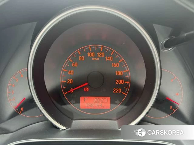 Honda Fit 2019 Белый из Китая, фото 3