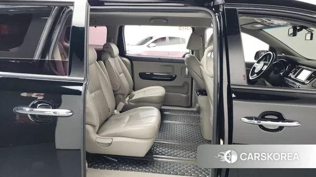 Kia All New Carnival 2018 Черный из Кореи, фото 3