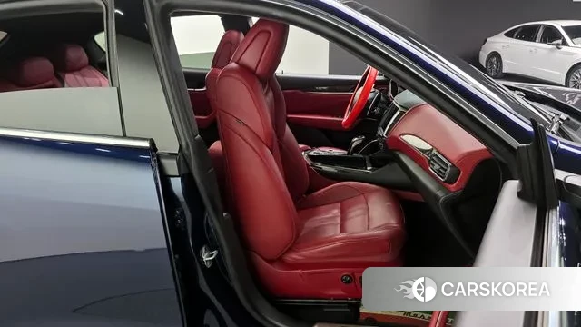 Maserati Levante 2020 Синий из Кореи, фото 3