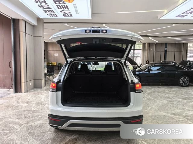 Volkswagen Tanyue 2024 Белый из Китая, фото 3