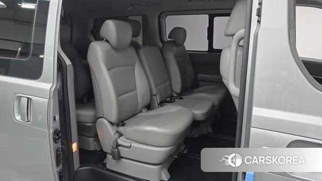 Hyundai The New Grand Starex 2020 Серебристо-серый из Кореи, фото 3