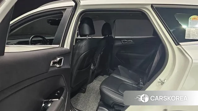 Kia Sportage 5th Generation 2024 Белый из Кореи, фото 3