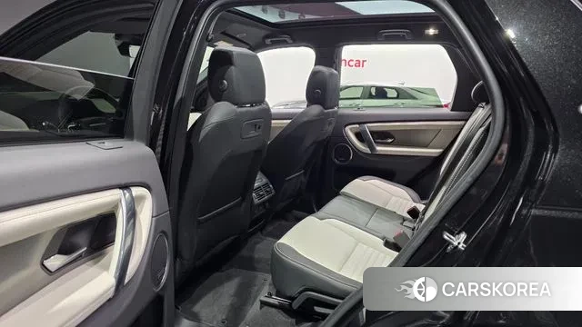 Land Rover Discovery Sports 2nd Generation 2025 Черный из Кореи, фото 3