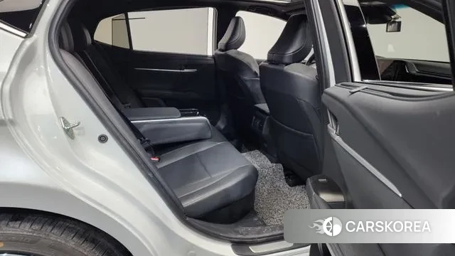 Toyota Camry (XV80) 2025 Белый из Кореи, фото 3