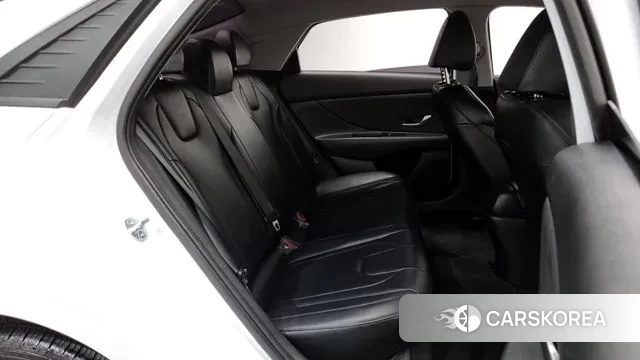 Hyundai Avante (CN7) 2021 Белый из Кореи, фото 3