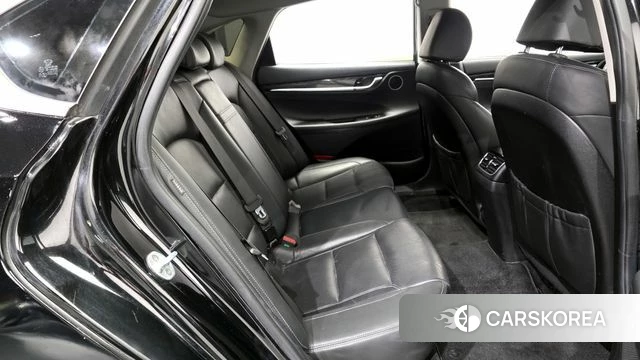 Hyundai Grandeur IG Hybrid 2018 Черный из Кореи, фото 3
