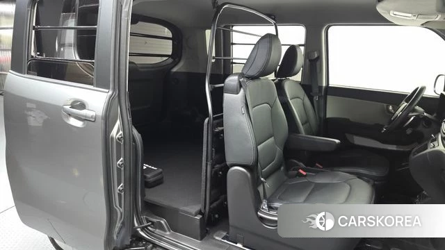 Kia The New Kia Ray EV 2023 Серый из Кореи, фото 3