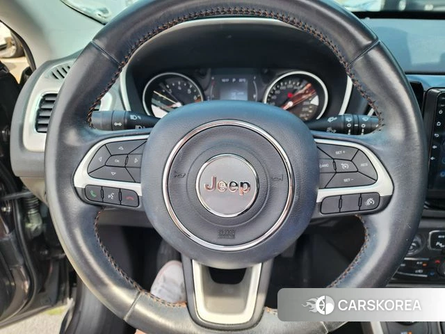 Jeep Compass 2nd Generation 2019 Серый из Кореи, фото 3
