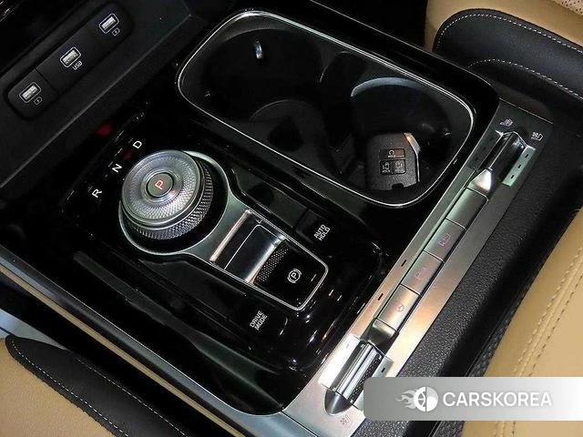 Kia Carnival 4th generation 2023 Белый из Кореи, фото 3