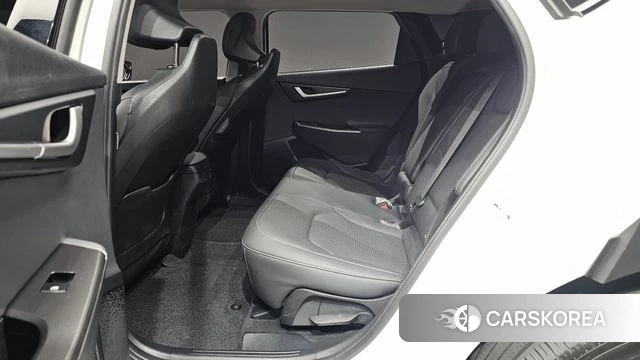 Kia EV6 2024 Белый из Кореи, фото 3
