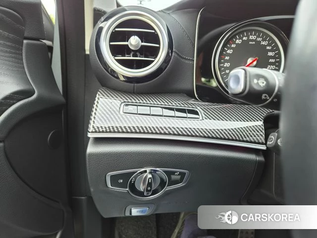 Mercedes-Benz E-Class W213 2020 Серебряный из Кореи, фото 3