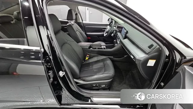 Hyundai Sonata D Edge Hybrid (DN8) 2024 Черный из Кореи, фото 3