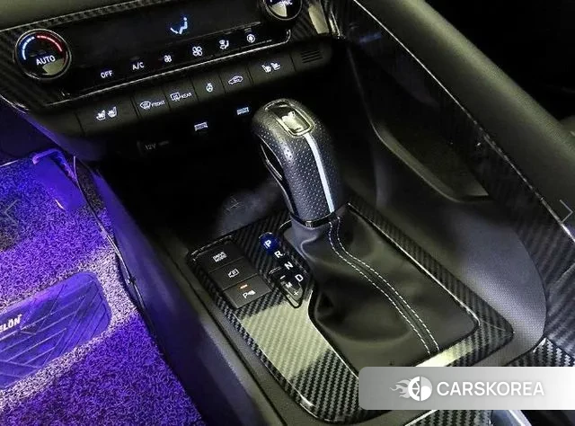 Hyundai Avante (CN7) 2021 Серебристо-серый из Кореи, фото 3